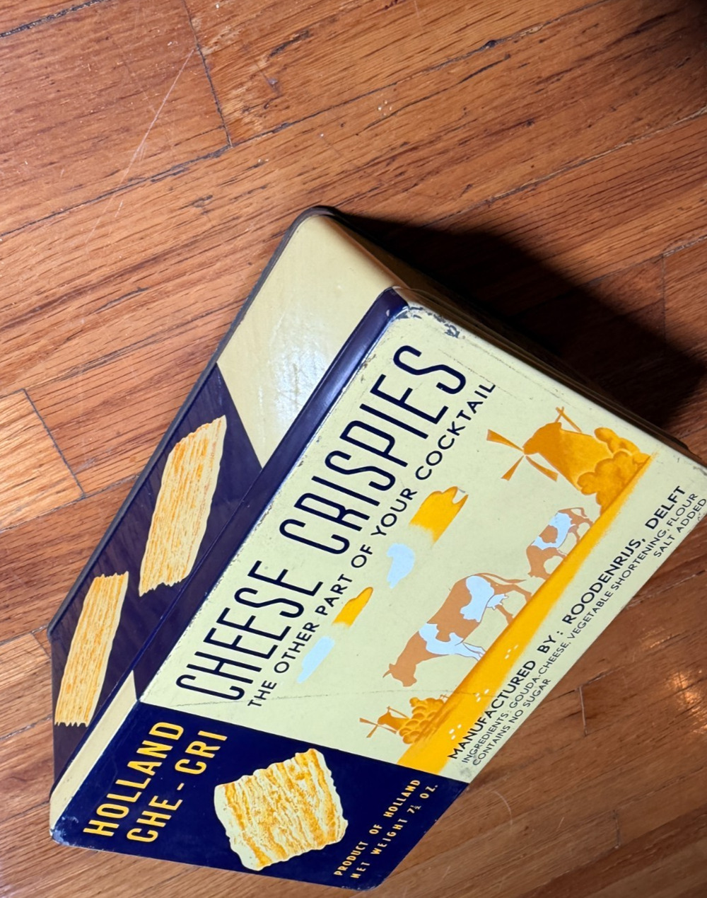 Vintage Holland Che-Cri Cheese Crispies Box Tin Delft Netherlands Mid Century